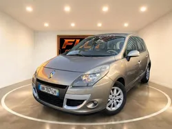 Renault Mégane III (B95) 1.9 dCi 130ch FAP Bose eco²