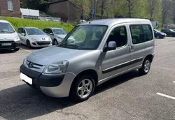 Peugeot Partner Phase 2 1.6 HDi 75CH (5CV) / 137 830 km / Pack Totem / CT OK / GARANTIE JUSQU'À 24 MOIS