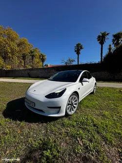 Tesla Model 3 Standard Range Plus RWD