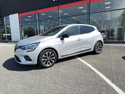 RENAULT Clio TCe 140 Techno