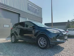 FORD KUGA 2.0 TDCI 140 TITANIUM 4X2 BVM6 CT OK / 1ère Main / DISTRIBUTION NEUVE