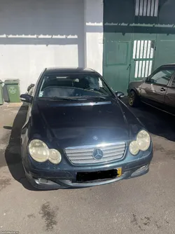 Mercedes-Benz C 220 (203708)
