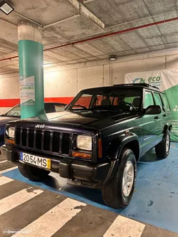 Jeep Cherokee 2.5 TD Sport