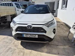 Toyota RAV4 Toyota RAV4 Hybrid 2.5 e-CVT Lounge