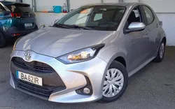 Toyota Yaris 1.5 HDF Confort Hybrido 115cv