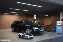 Audi A4 Avant 2.0 TDi S-line