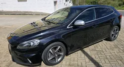 Volvo V40 R design