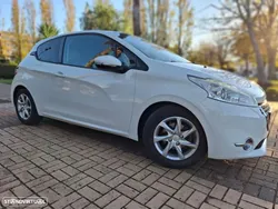 Peugeot 208 1.4 VTi Active