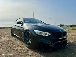 BMW M4 Auto