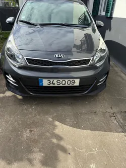 Kia Rio 1300 Hatch