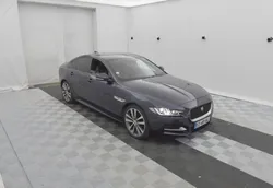 Jaguar XE 2.0 D 180 R-SPORT BA