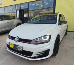 Volkswagen Golf GTI 2.0 TSI Performance DSG 230