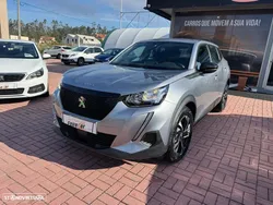 Peugeot 2008 1.2 PureTech Style