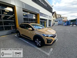 Dacia SANDERO STEPWAY EXPRESSION TCE 90 + Navigation