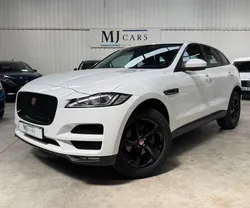 Jaguar F-Pace 20d 180ch Pure BVA8 / Toit Pano / Sièges Chauffants / Caméra