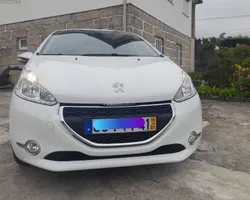 Peugeot 208 1.2 Pure Tech