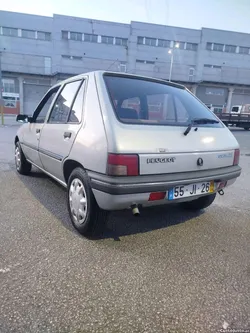 Peugeot 205 1.1