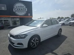 VOLKSWAGEN POLO 1.0 TSI - 95 VI Connect