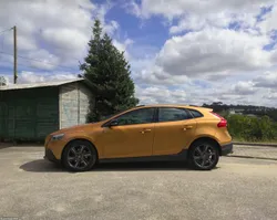 Volvo V40 Cross Country