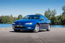 Peugeot 406 coupe youngtimers en tres bon etat et peu kilometree