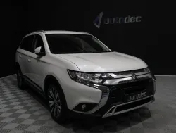MITSUBISHI Outlander 200 MPI Motion 2WD 5pl. CVT