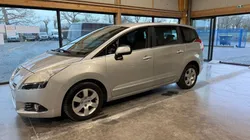 Peugeot 5008 1.6 HDI FAP PREMIUM PACK 7PL