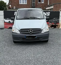 Très beau mercedes vito contrôle ok garantie et réviser