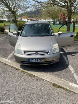 Honda Stream 1.7 ES