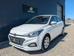 HYUNDAI I20 II 1.2 i 75 S&S INITIA - Première main / Suivi