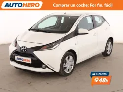 TOYOTA Aygo 1.0 VVT-i x-play Business