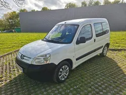 Peugeot Partner 1.6 Hdi 75 CV 5 places