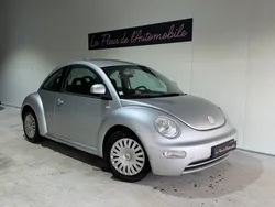 VOLKSWAGEN NEW BEETLE 2.0i 116