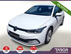 Volkswagen Golf VIII 1.0 TSI 110 Life LED ACC