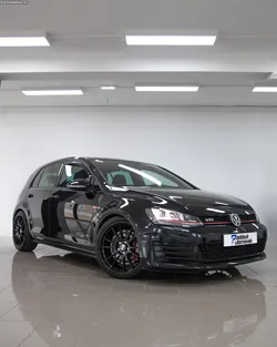 VW Golf GTI Performance DSG 350cv