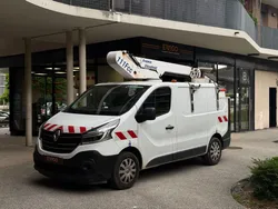 RENAULT TRAFIC VU L2H2 1200 2.0 DCI 145CH ENERGY CONFORT / NACELLE / ENTRETIENS RENAULt