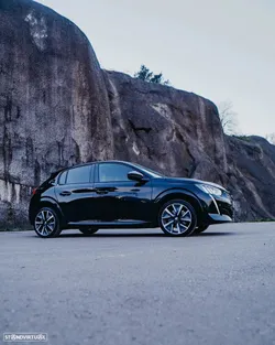 Peugeot e-208 50 kWh GT Line
