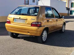 Citroën Saxo motor 1.2 a gasolina do ano 2002