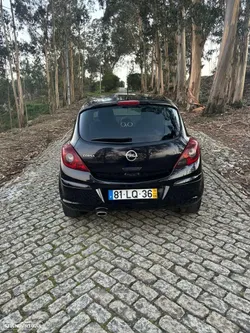 Opel Corsa 1.2 Black Edition