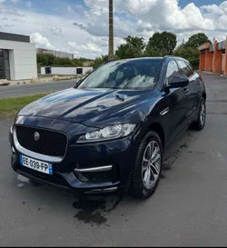 Jaguar f-pace r sport (moteur neuf)