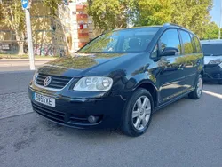 VW Touran Highline 2.0 TDI 7 lugares