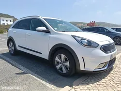 Kia Niro 1.6 GDi HEV EX