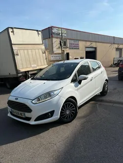 Ford Fiesta DISTRIBUTION À JOUR – GARANTIE