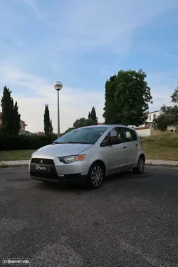 Mitsubishi Colt 1.1 Invite