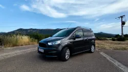 FORD Tourneo Courier 1.0 Ecoboost Titanium