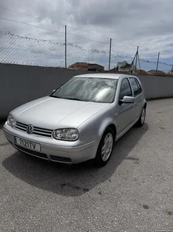 VW Golf 16 v