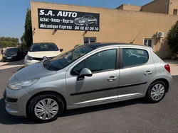 Peugeot 207 prenium 1.4 hdi 70 cv /clim auto,regulateur ,toit panoramique