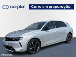 Opel Astra 1.2 T Elegance
