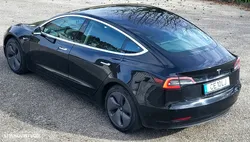Tesla Model 3 Standard Range Plus RWD