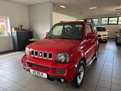 Suzuki Jimny 1.3 86CH Club - 2ème Main - Suivi Complet - 4X4 - Attelage - 90000KM