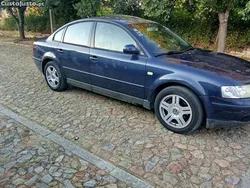 VW Passat 250